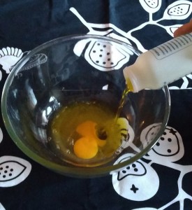 mix olio miele e uovo
