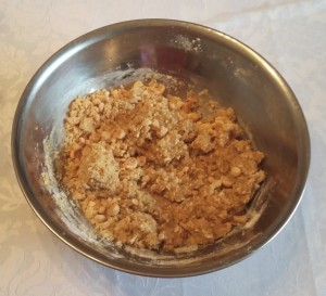 ingredienti per biscotti alle nocciole e caffè