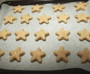 biscotti all'anice sulla placca del forno