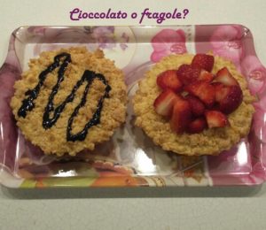 sbricviolata con fragole o cioccolato