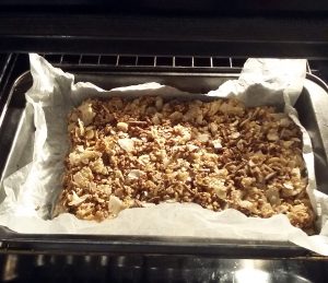 strato di barrette di cereali in forno