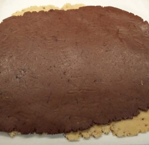 strato di composto al cioccolato e bianco per biscotti bicolore